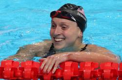 开云体育登录-美国游泳队遭遇不利，男子接力无缘奖牌