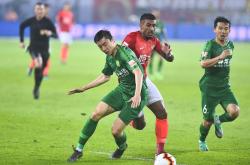 开云体育中国-人客场击败黄蜂，联手豪取七连胜的简单介绍