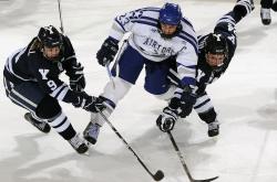 开云官网-王权更迭之夜，詹姆斯关键先生加冕，国王碾压老鹰诠释新时代