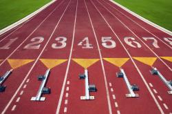 开云APP-马里对阵巴黎，阿克展现巨星价值，用防守定义比赛唯一性