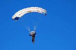 开云体育官网-马丁内利一剑封喉，皇马险胜摩洛哥背后的战术博弈与未来启示