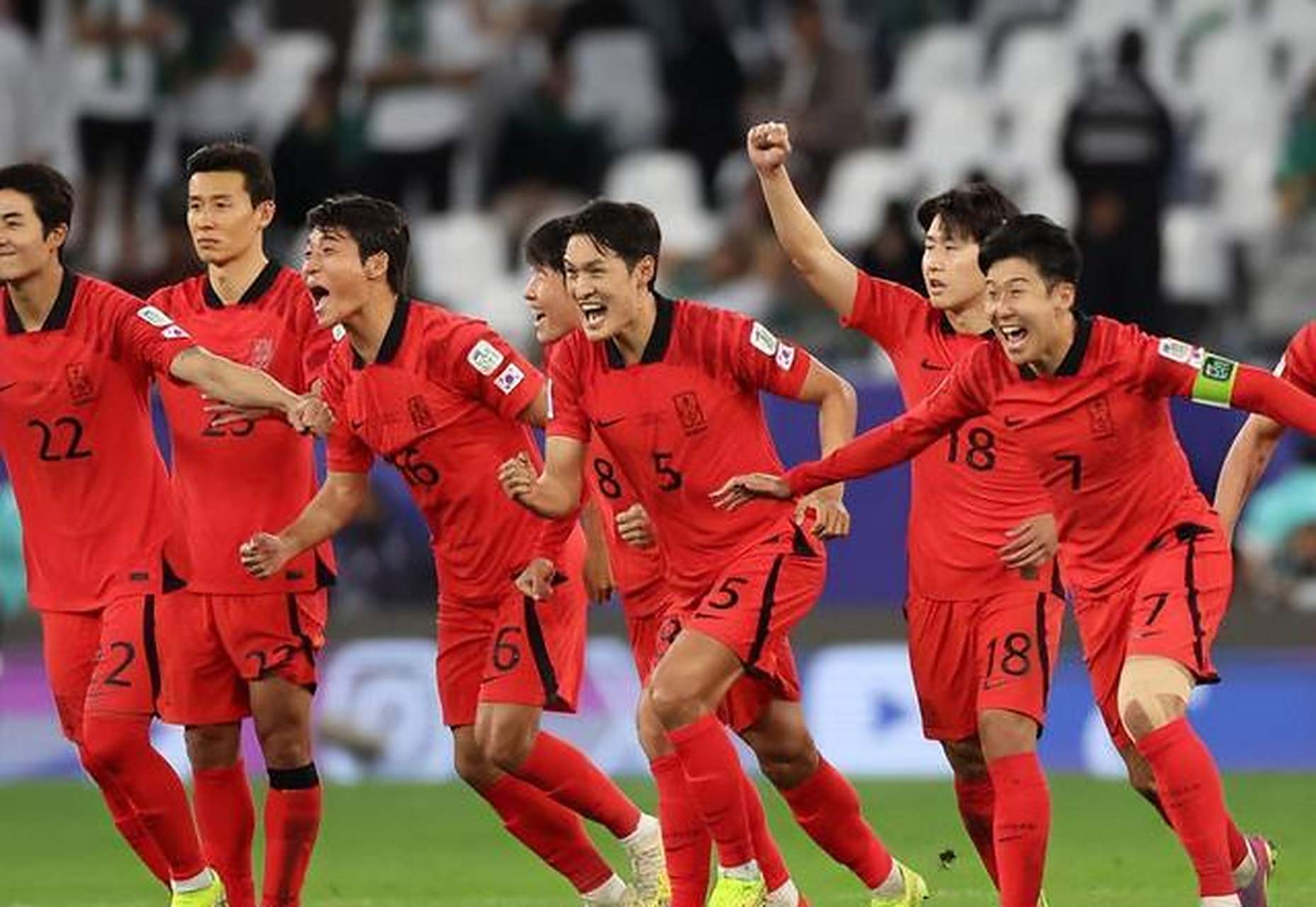 韩国国家队在比赛中大获全胜