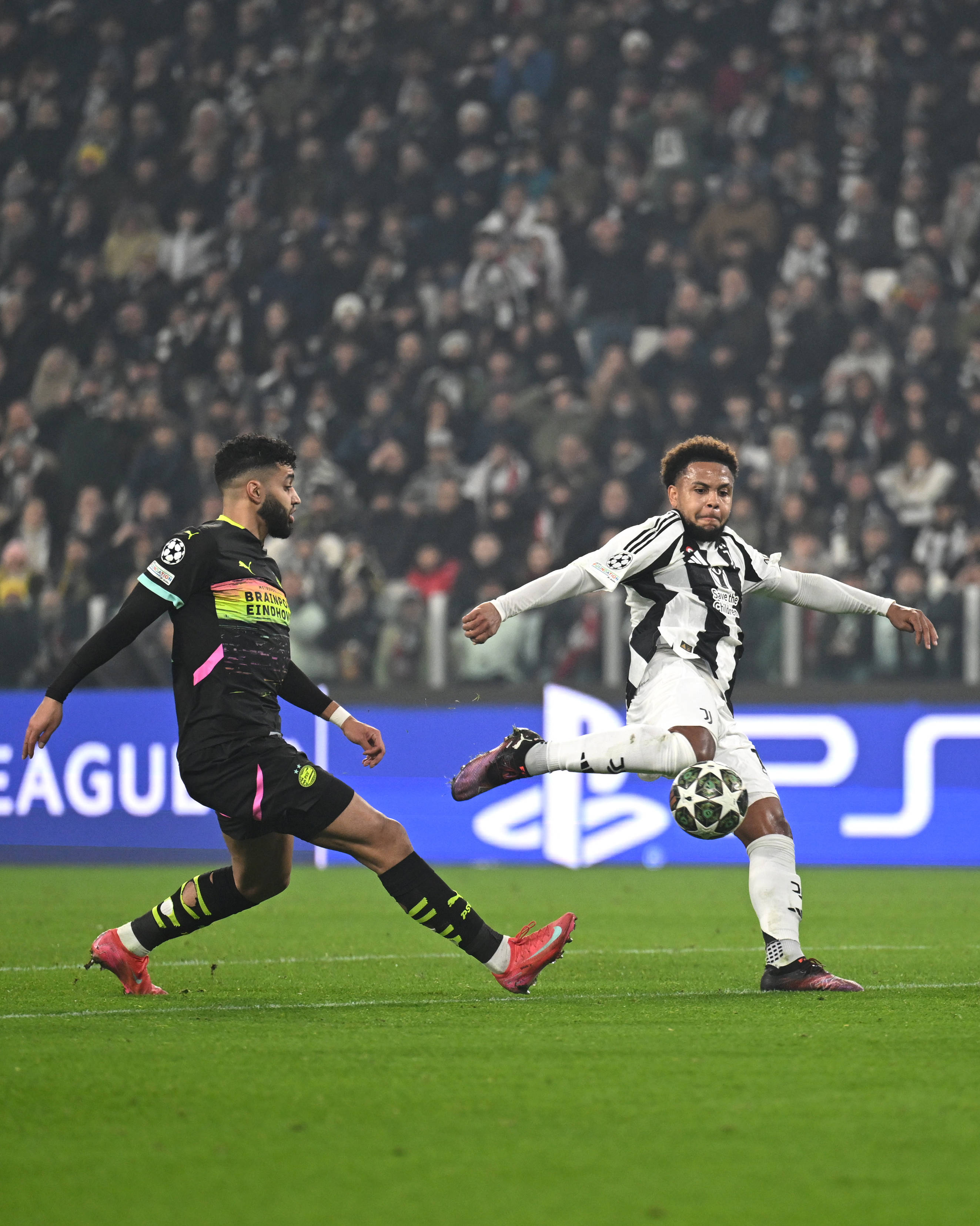 皇马PK曼联，西甲英超巅峰对决引爆全场