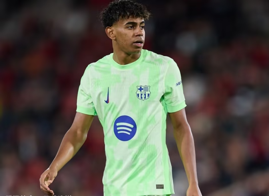 里昂客场告捷，领跑积分榜表现优异的简单介绍