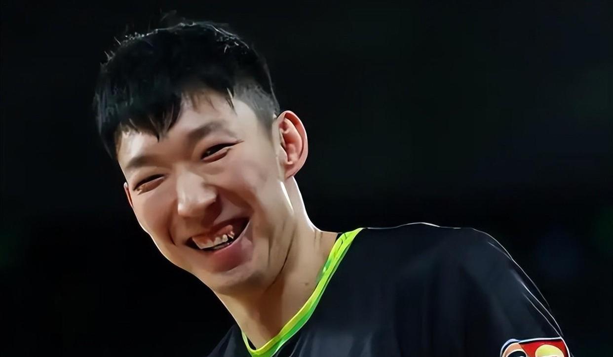 周琦表现抢眼,助力球队赢得胜利的简单介绍 周琦表现抢眼,助力球队赢得胜利的简单介绍